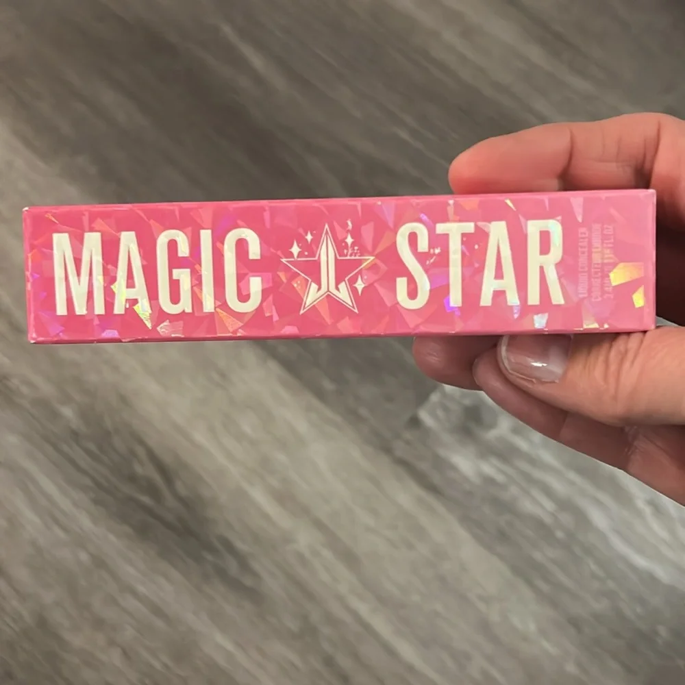 8.5 Magic Star Concealer by Jeffree Star - New in Box!